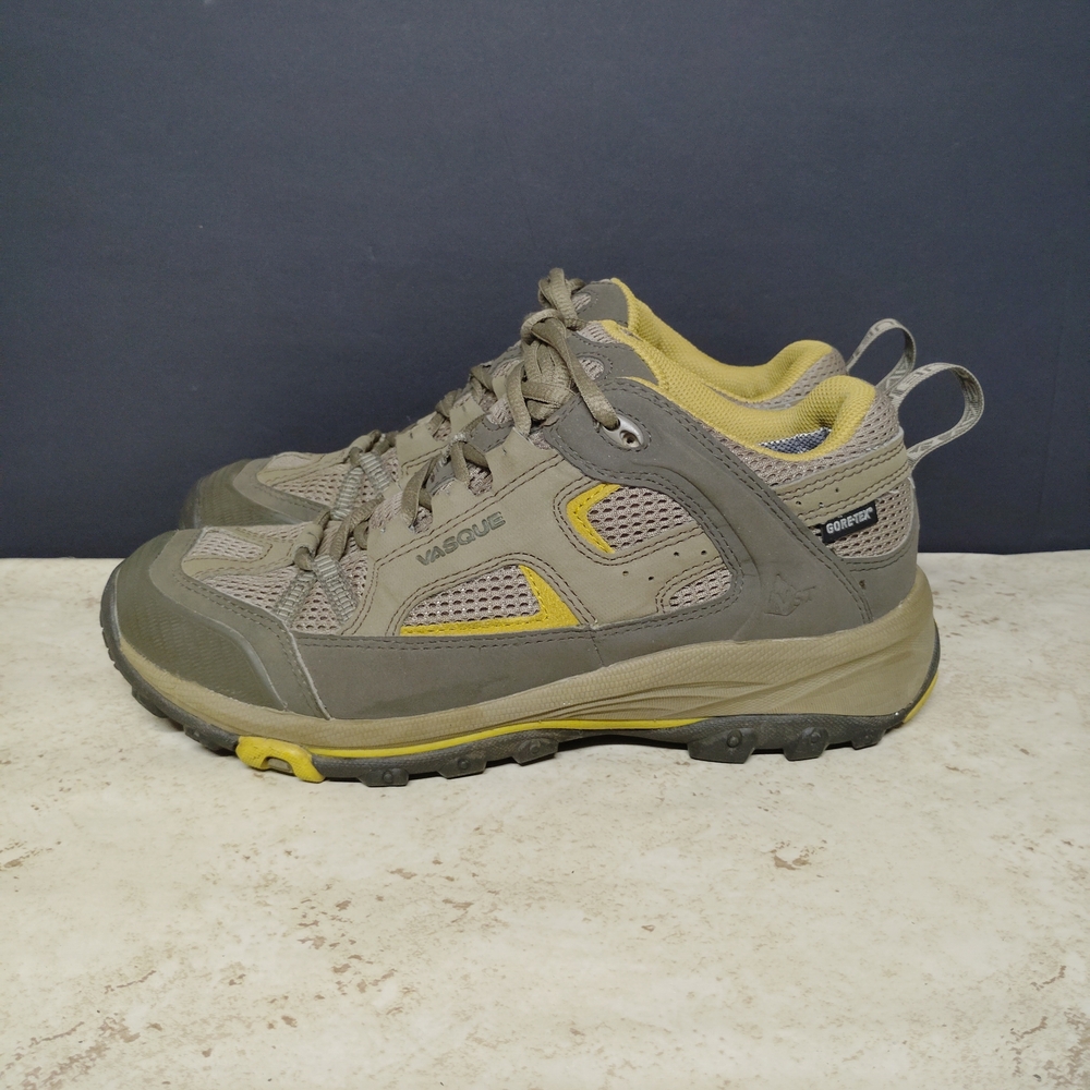 Vasque Women's Waterproof Hiking Trail Shoes Or Low Boots.